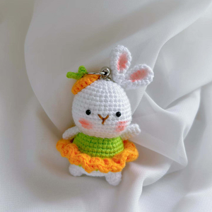 <span class=keywords><strong>Porte</strong></span>-clés en peluche tricotés à la main avec pendentifs en fil écologique attachés à des fermoirs, adaptés à toutes les occasions - Product Image 6