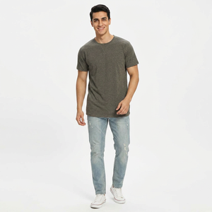 T-shirts pour hommes personnalisés de qualité supérieure, best-sellers en gros, prix bas, 100% coton polyester, fabrication OEM, séchage rapide - Product Image 1