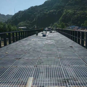 Plaques de plancher en acier galvanisé de conception innovante, en acier au carbone durable <span class=keywords><strong>pour</strong></span> les allées de stationnement et les systèmes de drainage - Product Image 1