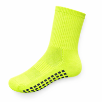 Chaussettes de football fluorescentes personnalisées avec logo, respirantes et rembourrées pour hommes, vente en gros