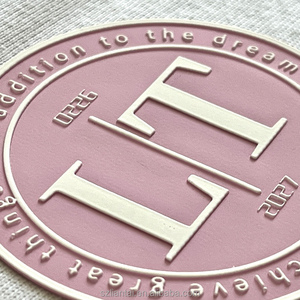 Tùy chỉnh 3D dập nổi cao su Silicone sắt-on vá Vòng Nhãn quần áo cho T-Shirt đồng phục teamwear gấp cuộn - Product Image 2