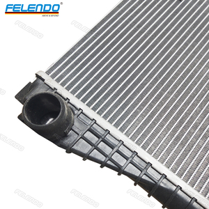 FELENDO Factory Auto Parts Radiateur pour Range Rover <span class=keywords><strong>Velar</strong></span> 3.0 5.0 Essence 3.0 Diesel LR092460 T4A3253 - Product Image 3