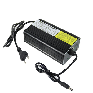 <span class=keywords><strong>Chargeur</strong></span> de batterie LiFePO4 <span class=keywords><strong>24V</strong></span> 29,2V 10A 8S pour scooter électrique intelligent YZPOWER <span class=keywords><strong>Hoverboard</strong></span> Weeder - Product Image 2