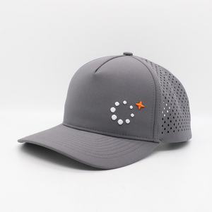 Gorra Deportiva de Béisbol Personalizada de Alta Calidad al por Mayor, Gorra Snapback de 5 Paneles con Bordado y Orificios Cortados con Láser, Tela Impermeable - Product Image 2