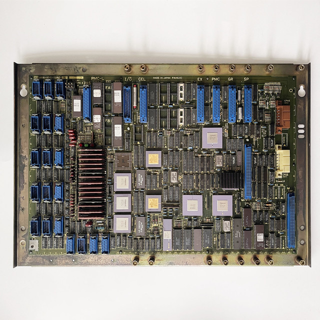 A16B-1010-0285 FANUC Original disassembly Fanuc old system motherboard Price Negotiation