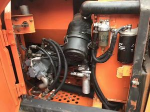 Excavatrice Hitachi Zx70 d'occasion, capacité de 7 tonnes, mini-excavatrice, machine à chenilles, en vente en stock, pompe hydraulique Shimadzu - Product Image 3