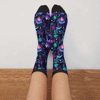 Champignon fantaisiste lueur dans le noir violet bleu fantaisie design décontracté longueur de l'équipage commandes en gros personnalisées fournisseur de fantaisie fiable