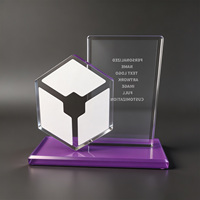Plaque en cristal hexagonale Neelpure 187717 avec base violette, impression UV personnalisée, design personnalisé pour récompense d'entreprise