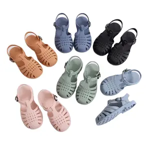 Fashion Classics Design Crystal Retro Colorful Durable Buckle Strap Soft Sole Flat Kids Jelly Sandals Shoes