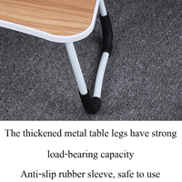 Petit bureau d'ordinateur portable pliable sur le lit multifonction pliable Mini table d'ordinateur avec lampe de lecture