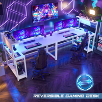 Bureau de jeu en bois à hauteur réglable avec prises électriques, panneau perforé, éclairage LED, support d'écran en L et étagères de rangement