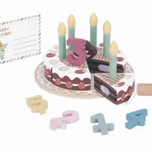 Taglio di frutta giocattolo Set gioco magnetico in legno cibo finta gioco torta crema fragola torta torta di compleanno per i bambini fantasioso gioco regalo
