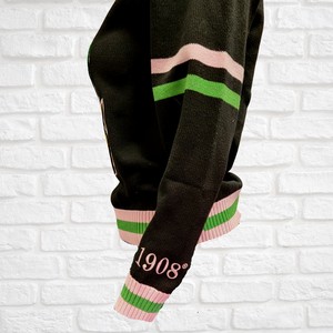 OEM y ODM personalizado de la Hermandad de mujeres con cuello en V de punto de cable de ropa de punto Chenille cuello en V Varsity Sweater - Product Image 4