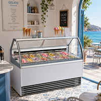 Vitrine de présentation de glaces en verre incurvé de qualité supérieure avec une température de -16 à -20 degrés ° Vitrine à glaces commerciale avec congélation et éclairage LED pour salon de crème glacée