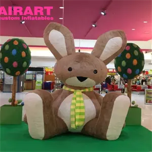 商场中庭复活节节活动装饰充气毛绒兔子，充气可爱兔子动物吉祥物