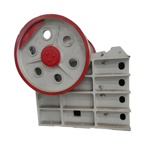 Лидер продаж: Мобильная щековая дробилка малого размера для Африки 150x250, 200x300, 250x400, 400x600. Щековая дробилка PE для добычи золотой руды. - Product Image 3