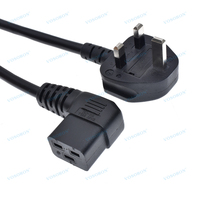 Câble d'alimentation de 1,8 m avec prise standard britannique BS1363 vers prise IEC 60320 C19 à angle gauche pour serveurs |   PDU |   Ordinateurs Personnels |   Moniteurs