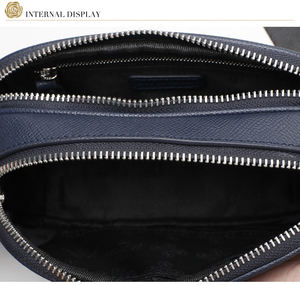 Bolsos cruzados pequeños de cuero genuino para hombre Bal Manent, bolso bandolera de cuero vacuno personalizado, bolsos mensajeros personalizados - Product Image 4