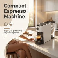Machine à café à capsules à double sortie avec volume d'espresso réglable, 120 ml d'Americano et réservoir d'eau de 1,2 L