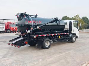 Camion-citerne à eaux usées et fosses septiques Isuzu KV100 42 Diesel manuel avec réservoir de 6 mètres cubes équipé d'une pompe à vide à anneau d'eau - Product Image 4