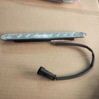 Nouvelle lampe de marchepied longue pour bus 24199AJ0022 pour Golden Dragon Zhongtong King Long, pièces de rechange d'éclairage