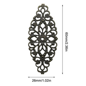 Libro <span class=keywords><strong>de</strong></span> recortes esquina ornamento joyería caja <span class=keywords><strong>de</strong></span> regalo álbum cubierta decorativa protectores <span class=keywords><strong>de</strong></span> esquina <span class=keywords><strong>de</strong></span> Metal para joyería encanto <span class=keywords><strong>colgante</strong></span> - Product Image 2