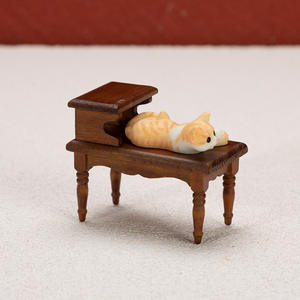 1:12 Retro Micro escena mesa de centro de doble capa Color nogal Mini modelo de muebles para casa de muñecas nogal DIY juguete de madera casa de muñecas - Product Image 3