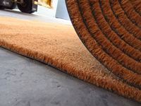 Rouleau de tapis de coco en fibre de coco brune naturelle