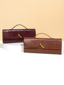 กระเป๋าแบรนด์เนมหรูหรา คุณภาพระดับกระจก ลายหนังจระเข้ กระเป๋าสะพายไหล่แบบพับได้สำหรับผู้หญิง ดีไซน์หรูหรา กระเป๋าถือแบบสานสำหรับออกงานกลางคืน - Product Image 2