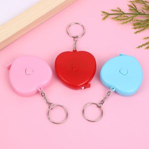 Cinta métrica suave multicolor con forma de corazón, de bolsillo, con bloqueo automático, tipo llavero, para la creación de muestras de ropa, al por mayor - Product Image 4