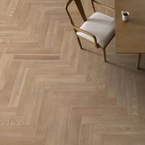 Parquet en chêne contrecollé tropical REACH à trois couches, qualité sable ABC, auto-adhésif, système T&G, 16 mm, motif chevrons, pour maison et bureau - Product Image 1