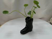 Petit vase en céramique en forme de botte de cowboy pour la décoration de la maison ou du bureau