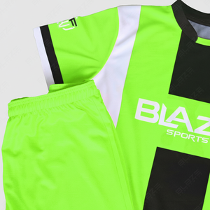 Camisetas de fútbol para niños y adultos, camisetas de fútbol con logotipo personalizado, conjunto de ropa de camiseta de fútbol, uniforme de fútbol, conjunto completo de fabricante - Product Image 1