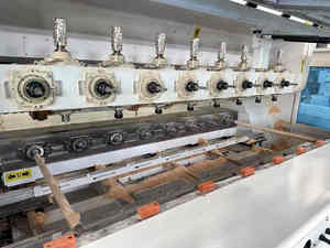 Machine de fraisage verticale à 8 têtes, 5 axes, multi-têtes, refroidie par eau, <span class=keywords><strong>CNC</strong></span>, pour la fabrication de pièces de meubles en bois - Product Image 4