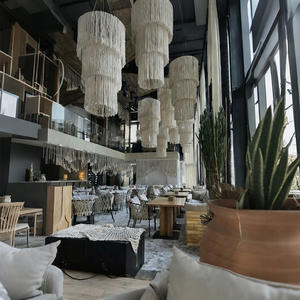 Pantalla <span class=keywords><strong>de</strong></span> Lámpara <span class=keywords><strong>de</strong></span> Macramé Artesanal Tejida a Mano con Borlas en Capas para Espacios <span class=keywords><strong>de</strong></span> Hostelería Costera y Restaurantes junto al Mar - Product Image 3