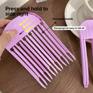Peigne à air en plastique personnalisé avec logo, pour un volume à la racine des cheveux, maintient les cheveux fermement sans les abîmer, durable, idéal pour un cadeau de Noël - Product Image 6