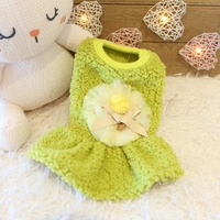 JXANRY Adorable robe d'hiver en coton pour petits chiens et chiots nouveau-nés mignon nœud papillon en peluche Cartoony motif du nouvel an