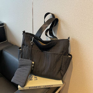 Customized high-quality reusable shopping <b>bag</b> with <b>large</b> capacity, luxurious travel style, and durability - Product Image 6