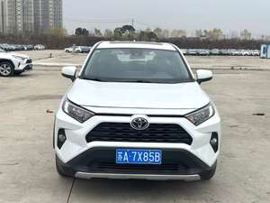 Toyota <span class=keywords><strong>RAV4</strong></span> <span class=keywords><strong>2022</strong></span> 2.0L CVT 2WD Edición Fashion Plus-Toyota <span class=keywords><strong>RAV4</strong></span> - Product Image 2