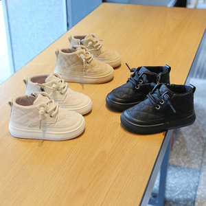 Botas de Moda para Niños BabyLeather con Cordones en el Tobillo, Cosidas a Mano, con Suela de Goma, Impermeables y Antideslizantes - Product Image 6