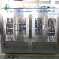 Chaîne de production automatique 3-en-1 pour l'embouteillage d'eau minérale CGF32-32-10 : Lavage, remplissage et bouchage