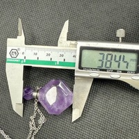 Bouteille diffuseur d'énergie en gros, flacon de parfum carré à facettes en pierre naturelle, bouteille d'huile essentielle d'aromathérapie, collier pendentif