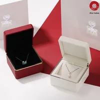 Boîte à bijoux de luxe en plastique avec lumière LED créative en forme d'ours ZTB 2022 avec logo personnalisable