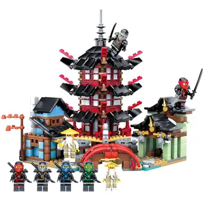 Teka-teki Kotak Warna Memasukkan dan Merakit Mainan Blok Bangunan Model Plastik Kuil Ninja