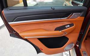 Pare-soleil rétractable de voiture de deuxième rangée pour rideaux personnalisés de véhicules de tourisme - Product Image 6