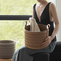 Panier de rangement en cuir tressé à la main de luxe léger avec poignée pour salon et courses