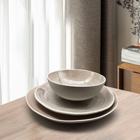 Coffret d'assiettes rondes en céramique, porcelaine européenne, cadeau de cuisine occidentale Set de table en céramique de luxe Décoration de mariage