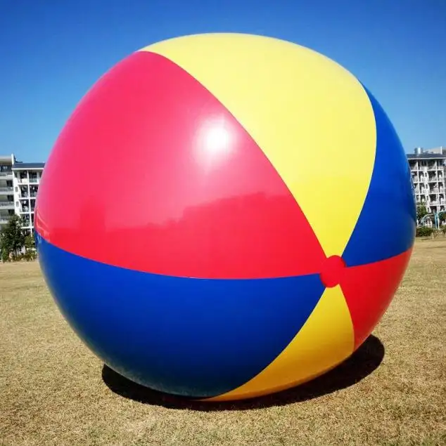 बड़े रंगीन Inflatable समुद्र तट गेंद inflatables निर्माता प्रचार विज्ञापन पीवीसी inflatable समुद्र तट गेंद