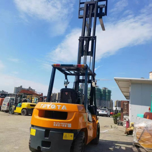 Carretilla elevadora diésel usada de 5 toneladas en buenas condiciones, transpaleta con motor diésel, excelentes herramientas de elevación a la venta - Product Image 6