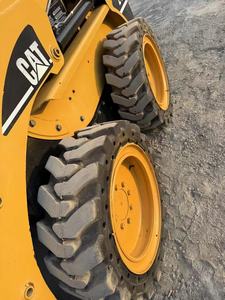 Nouvel arrivage Chargeur original Caterpillar <span class=keywords><strong>Cat</strong></span> 246b Mini chargeuse sur pneus d'occasion Prix bon marché Chargeur compact <span class=keywords><strong>CAT</strong></span> 246 d'occasion - Product Image 3